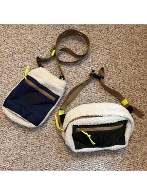 United by blue Sherpa bottle holder/Fanny pack